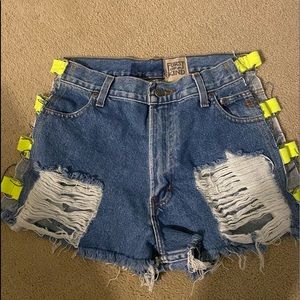 LF distressed shorts with cutout sides